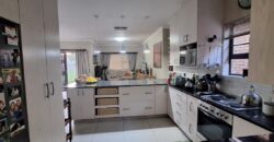 EXCEPTIONALLY NEAT 3-BEDROOM TOWNHOUSE IN A QUIET, SOUGHT-AFTER NEIGHBOURHOOD