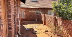 Property for sale in Kimberley, South Ridge with Garden