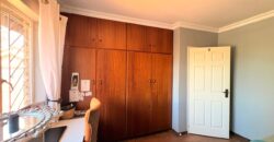 Property for sale in Kimberley, South Ridge with Garden